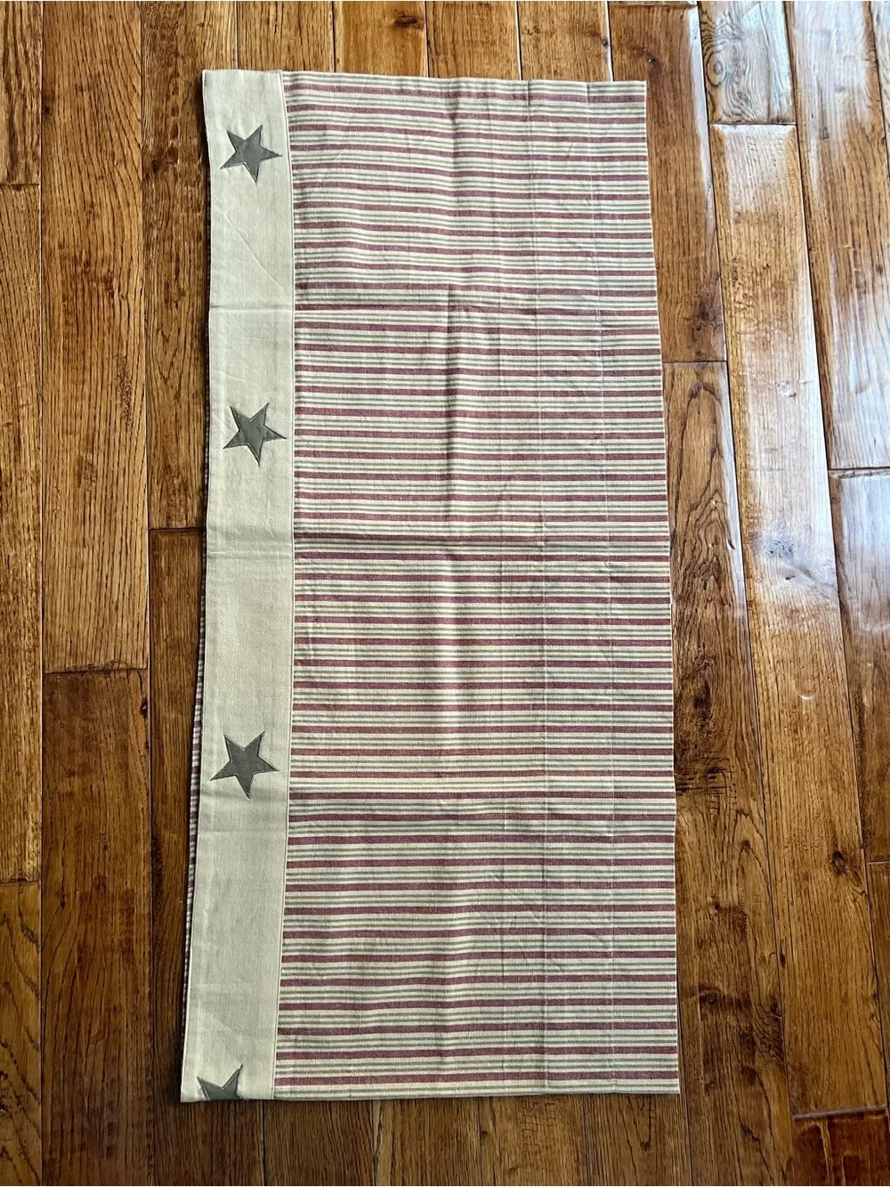 Table Runner Cotton Stars and Stripes in Tan Navy Dark Red 16” x 72”